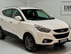 White Used 2015 Hyundai ix35 Premium SUV | £6,595 (Fair price)