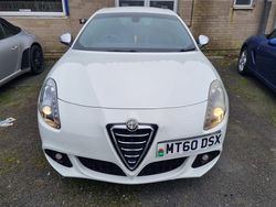 White Used 2010 Alfa Romeo Giulietta Hatchback | £7,000