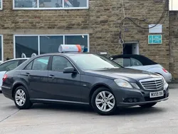 Grey Used 2009 Mercedes E220 SE Sedan | £4,190 (Expensive)