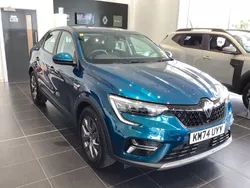 Zanzibar blue New 2024 Renault Arkana Evolution SUV | £25,798