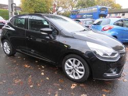 Black Used 2016 Renault Clio IV Dynamique Hatchback | £5,489 (Fair price)