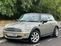 Silver Used 2007 Mini Cooper Hatch Hatchback | £2,495 (Fair price)