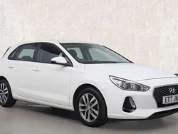 White Used 2017 Hyundai i30 SE Hatchback | £8,662 (Fair price)
