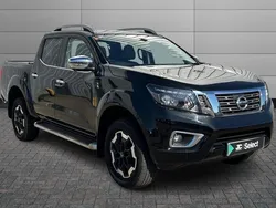 Black Used 2020 Nissan Navara Tekna Pickup | £16,350 (Super price)