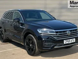 Black Used 2019 VW Touareg R-line SUV | £31,637 (Fair price)