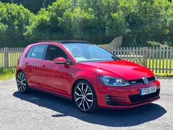 Red Used 2016 VW Golf VII GTD Hatchback | £10,750 (Fair price)