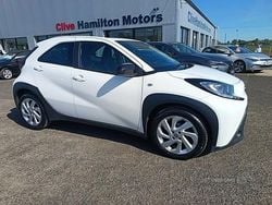 White Used 2023 Toyota Aygo X PURE SUV | £11,400