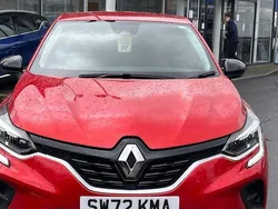 Red Used 2022 Renault Captur Evolution SUV | £17,014 (Fair price)