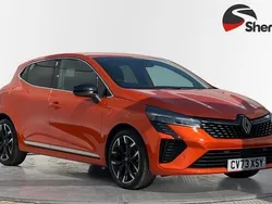 Orange Used 2023 Renault Clio V Techno Hatchback | £17,498 (Fair price)