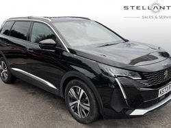 Black Used 2023 Peugeot 5008 Allure MPV | £22,790 (Fair price)