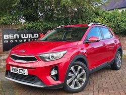 Red Used 2018 Kia Stonic 2 SUV | £8,490 (Fair price)