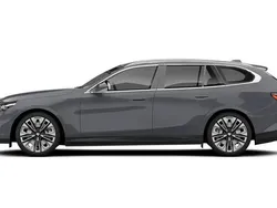 New 2025 BMW 520 M Sport Estate | £47,762 (Super price)