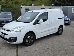 White Used 2017 Citroën Berlingo XTR MPV | £6,450 (Fair price)