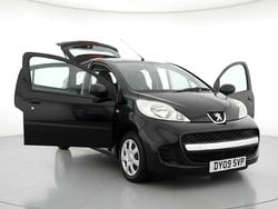 Black Used 2009 Peugeot 107 Hatchback | £2,995 (Fair price)