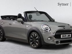 Grey Used 2019 Mini Cooper S Exclusive Hatchback | £19,000 (Fair price)