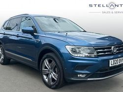Blue Used 2020 VW Tiguan Allspace Match SUV | £22,211 (Fair price)
