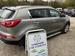 Silver Used 2010 Kia Sportage First Edition SUV | £3,395 (Super price)