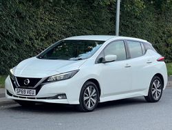 White Used 2019 Nissan Leaf Acenta Hatchback | £6,450