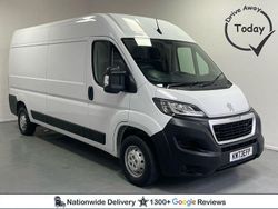 White Used 2023 Peugeot Boxer Premium Van | £17,450 (Fair price)