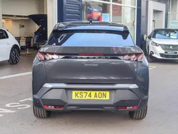 Grey Used 2024 Peugeot 3008 GT SUV | £28,402