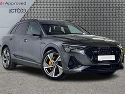 Grey Used 2022 Audi e-tron Advanced SUV | £36,751