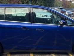 Impact blue pearl Used 2018 Ford Grand C-Max Zetec MPV | £7,975 (Good price)