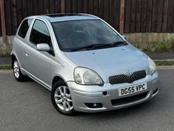 Silver Used 2005 Toyota Yaris Hatchback | £1,995 (Good price)