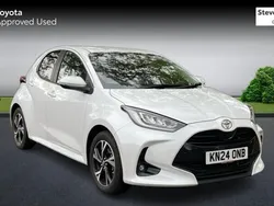 White Used 2024 Toyota Yaris Hybrid Design Hatchback | £18,878 (Fair price)