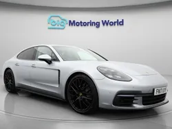 Silver Used 2017 Porsche Panamera Sedan | £44,100 (Fair price)