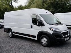 White Used 2022 Peugeot Boxer Van | £11,990 (Fair price)