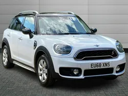 White Used 2018 Mini Cooper S Countryman Classic SUV | £16,795 (Super price)