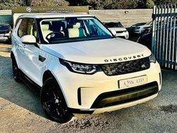 White Used 2017 Land Rover Discovery 5 SE SUV | £20,450 (Good price)