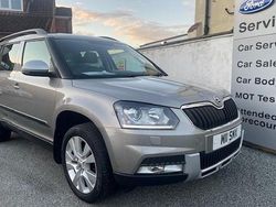 Beige Used 2015 Skoda Yeti SE L SUV | £11,995 (Fair price)