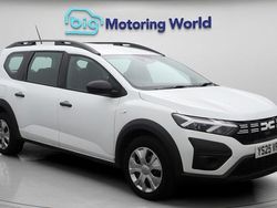 Used 2025 Dacia Jogger Essentiel MPV | £15,800 (Fair price)