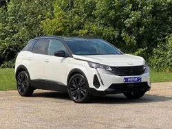 White Used 2021 Peugeot 3008 Premium SUV | £22,238 (A bit pricey)
