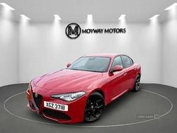 Red Used 2022 Alfa Romeo Giulia Veloce Sedan | £27,990 (Fair price)