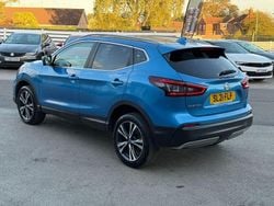 Blue Used 2021 Nissan Qashqai N-Connecta SUV | £13,995 (Good price)