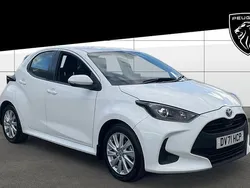 Used 2025 Toyota Yaris Hybrid Hatchback | £14,922 (Super price)