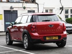 Red Used 2016 Mini One Countryman SUV | £6,896 (Good price)