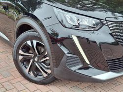 Black Used 2022 Peugeot 2008 Allure Premium SUV | £16,277 (Fair price)