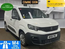 White Used 2019 Peugeot Partner MPV | £9,995 (Good price)