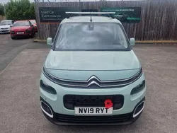 Green Used 2019 Citroën Berlingo Feel MPV | £12,591 (Fair price)