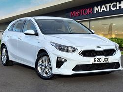 White Used 2020 Kia Ceed Hatchback | £11,500 (Fair price)
