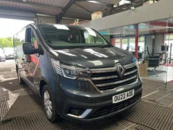 Grey Used 2022 Renault Trafic Van | £18,995 (Expensive)