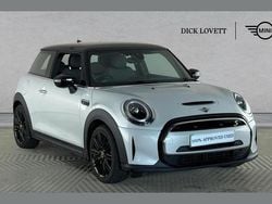 Silver Used 2022 Mini Cooper S Level 2 Hatchback | £13,750 (A bit pricey)
