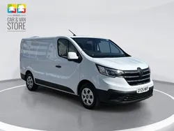 Glacier white New 2025 Renault Trafic Van | £20,659