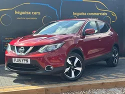 Red Used 2015 Nissan Qashqai N-TEC SUV | £10,290 (Fair price)