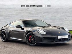 Jet black Used 2019 Porsche 911 Coupe | £81,990 (Expensive)