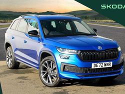 Race blue metallic Used 2022 Skoda Kodiaq SportLine SUV | £30,995 (Fair price)