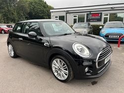 Black Used 2017 Mini Cooper Hatch Hatchback | £11,295 (Good price)
